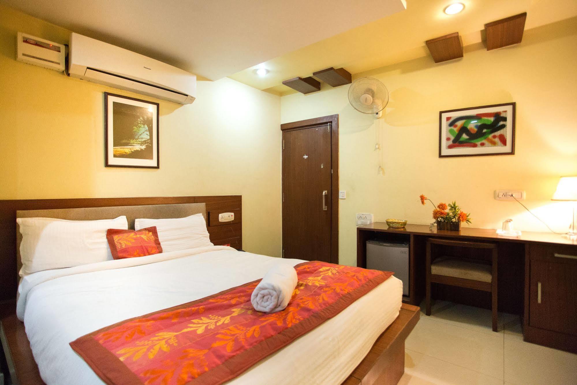 Namo Suites Hyderabad Luaran gambar