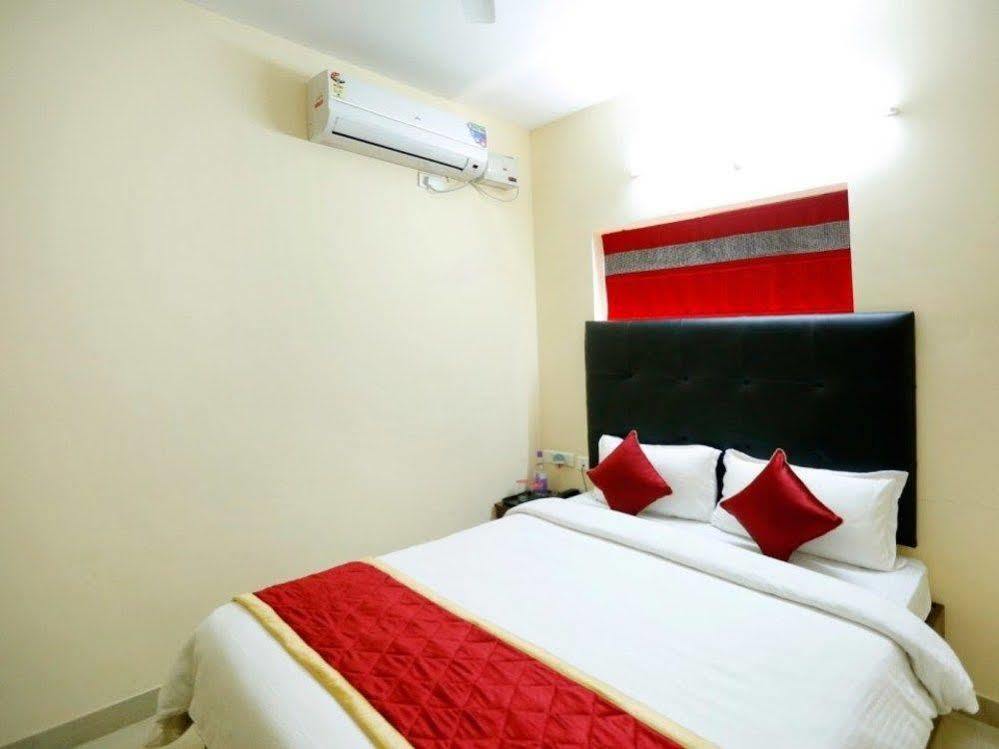 Namo Suites Hyderabad Luaran gambar